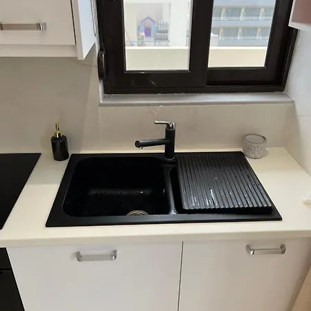 Apartament 2-luxury Jacuzzi White By The Sea *