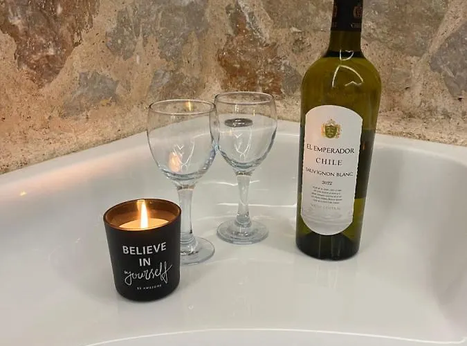 Lejlighed 2-luxury Jacuzzi White By The Sea *