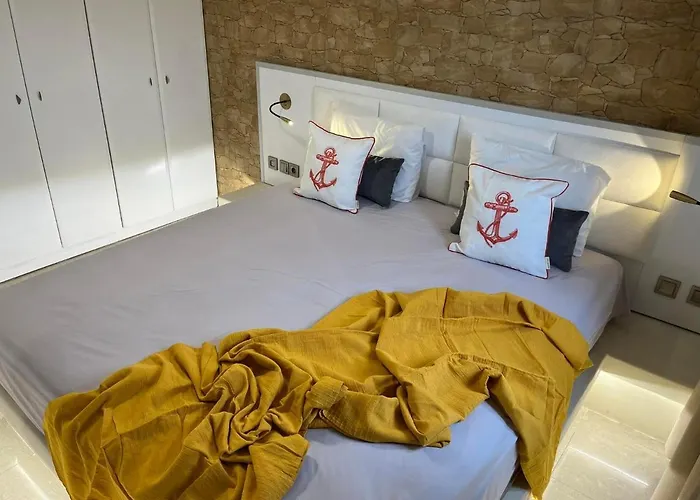 Lejlighed 2-luxury Jacuzzi White By The Sea *